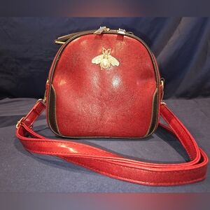 Ella & Elly Queen Bee Satchel